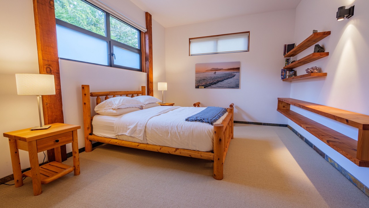 Photo of Bedroom in Ucluelet