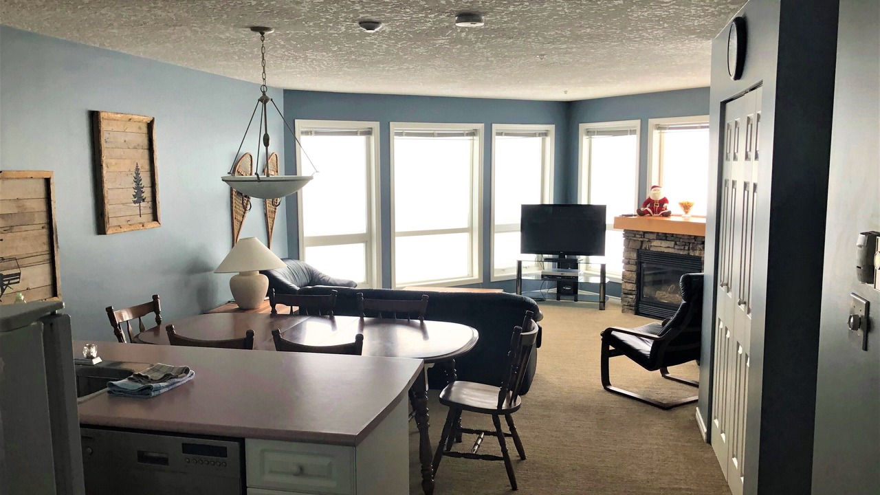 Photo of Bedroom in Courtenay