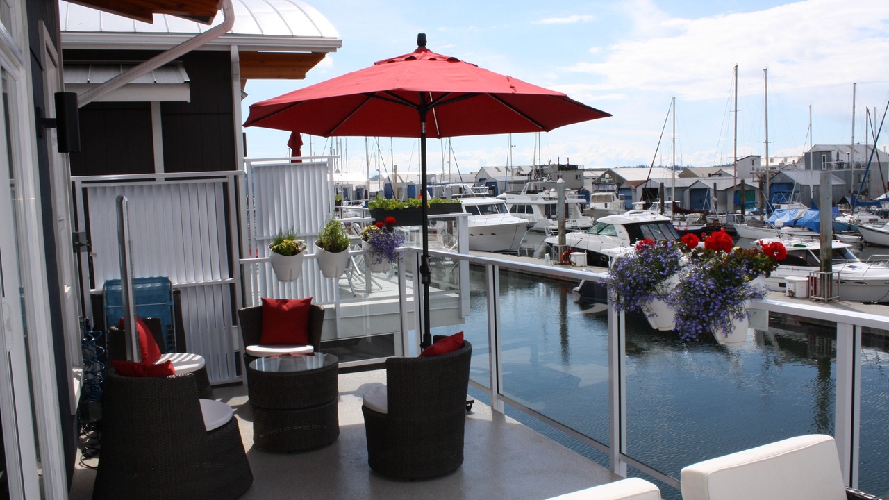 Photo of Patio Balcony in Lower Lonsdale