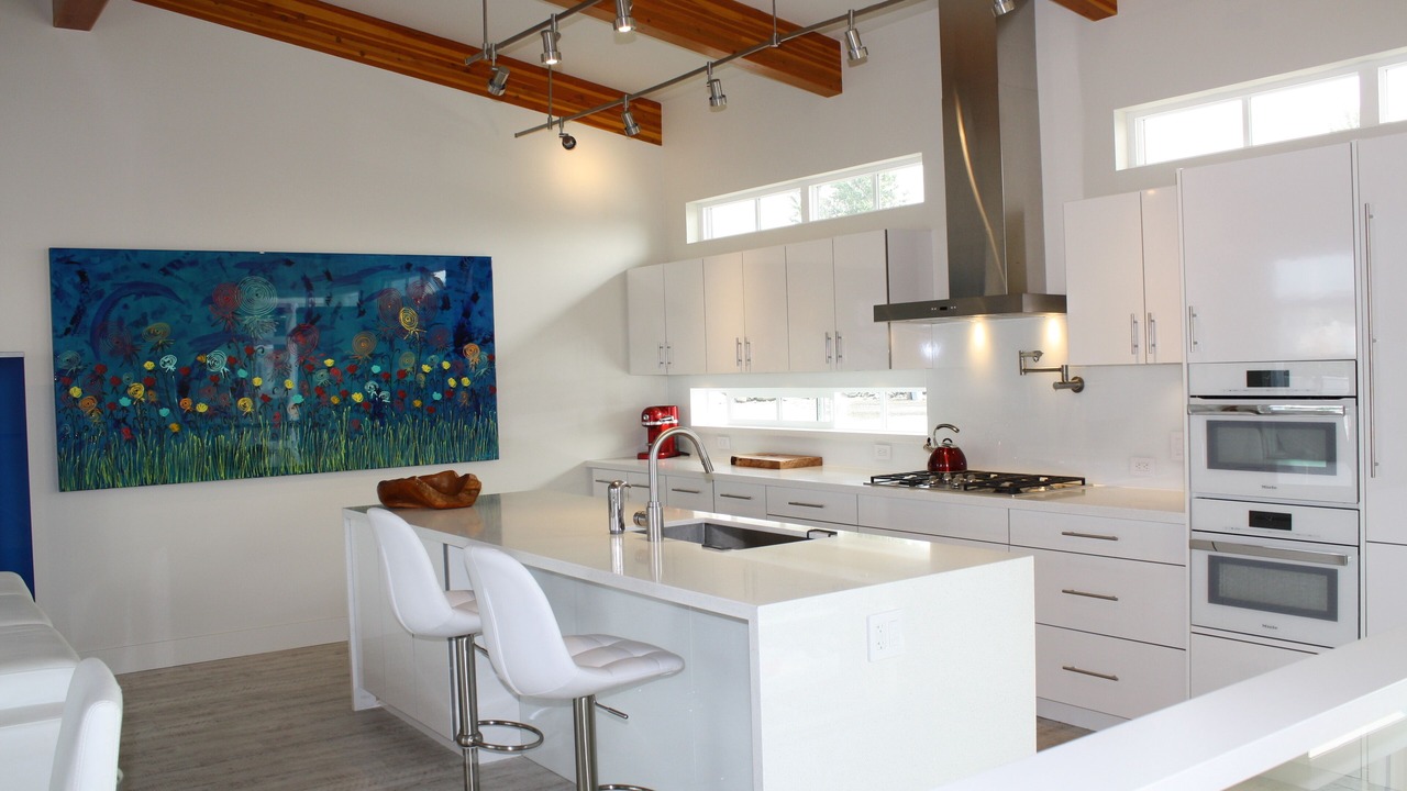 Photo of Kitchen in Lower Lonsdale