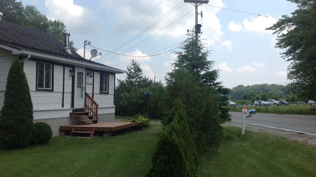 Photo of Others in Brock