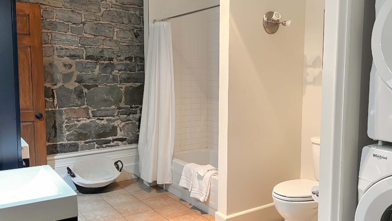 Photo of Bathroom in Lower Town