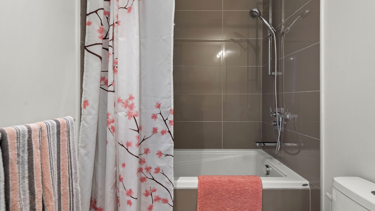 Photo of Bathroom in Victoria Park