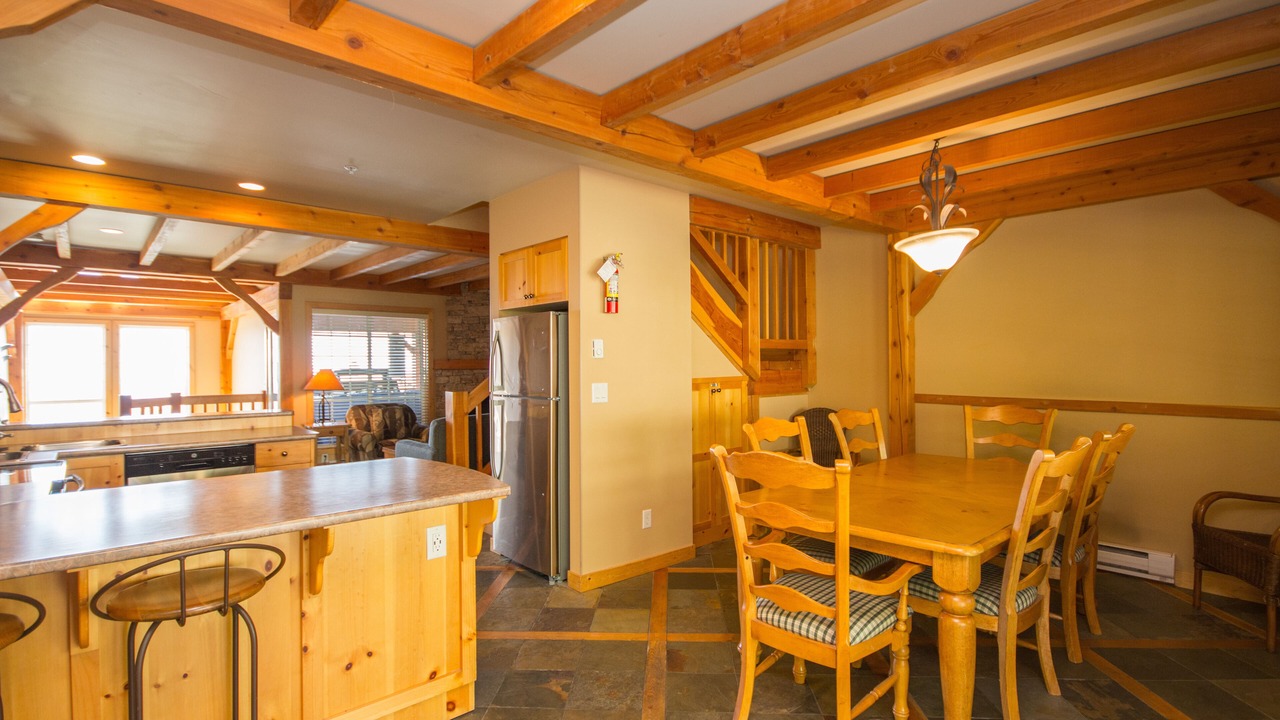 Photo of Livingroom in Big White Ski Resort