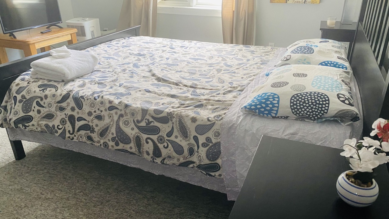 Photo of Bedroom in Saanich