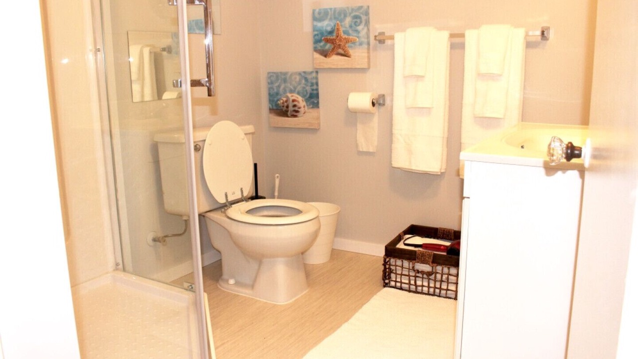 Photo of Bathroom in Saanich