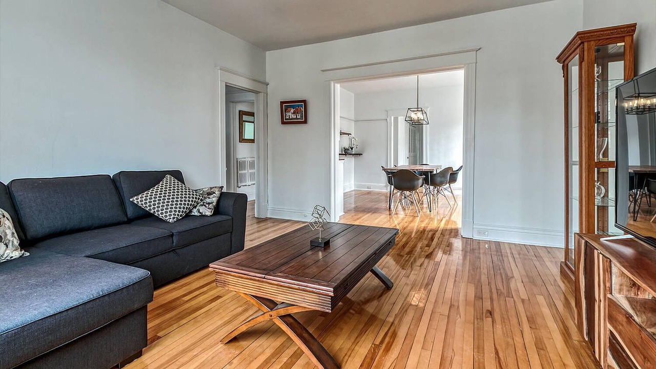 Photo of Livingroom in Montcalm