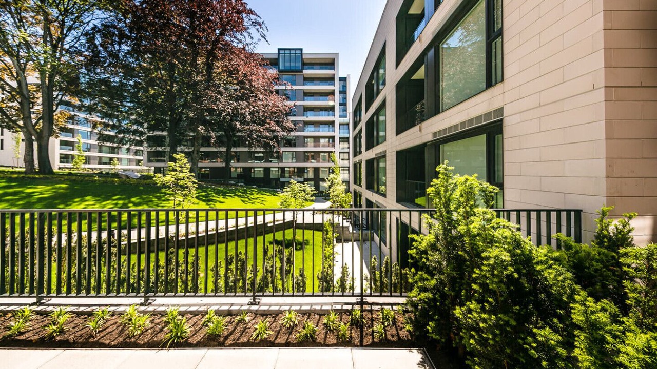 Photo of Outdoor in Kerrisdale