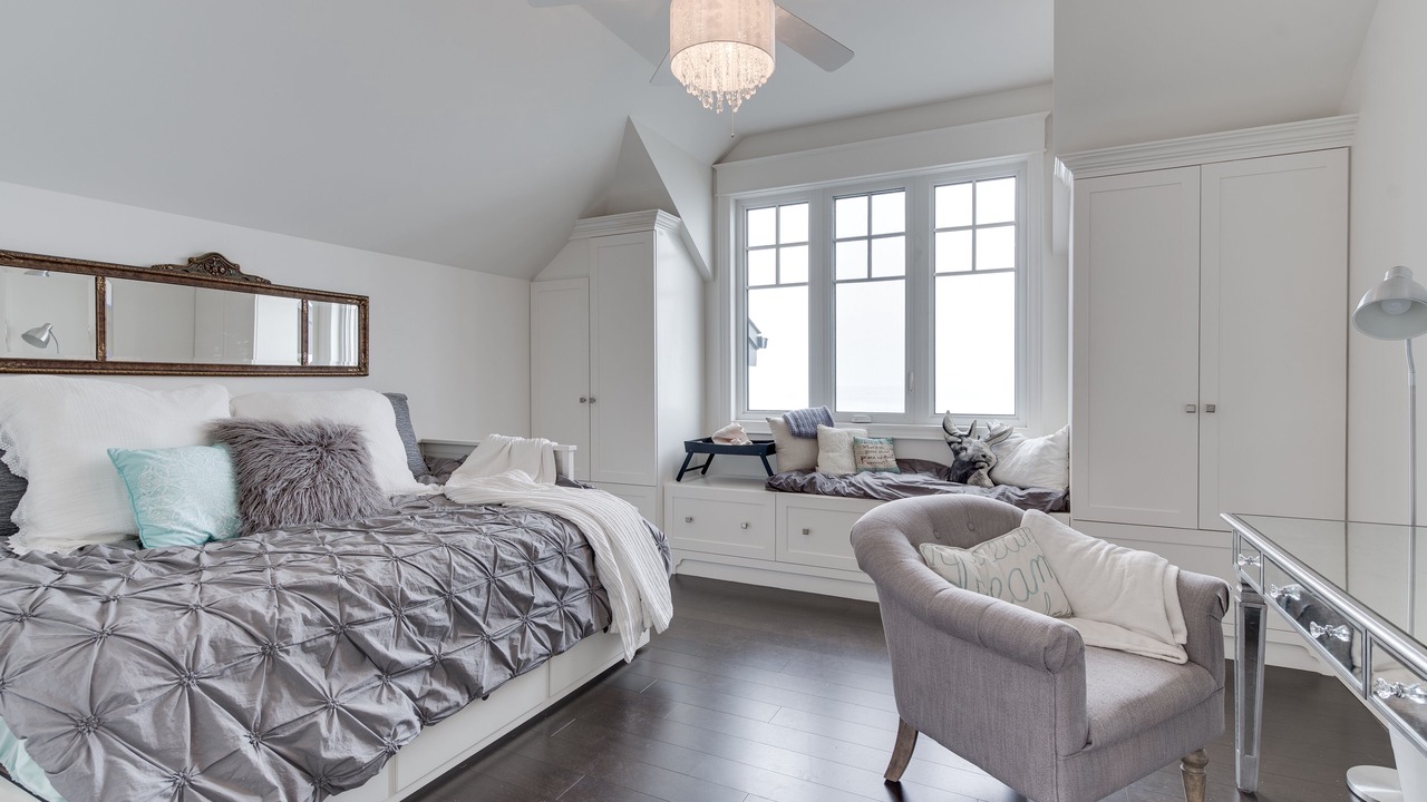Photo of Bedroom in Port Dalhousie