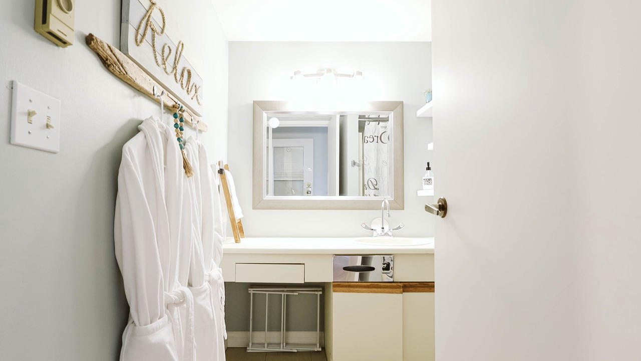 Photo of Bathroom in Yellow Point
