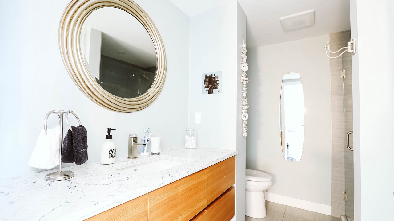 Photo of Bathroom in Yellow Point