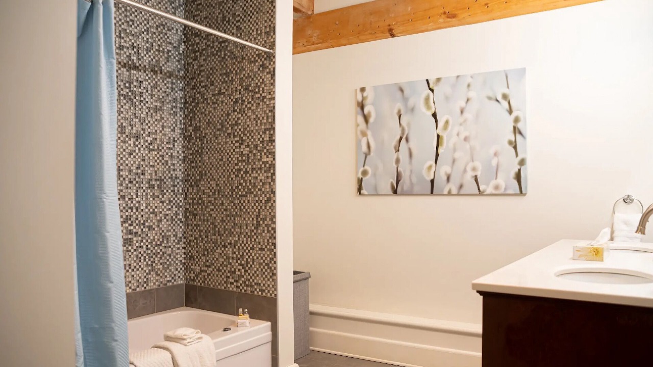 Photo of Bathroom in Lower Town