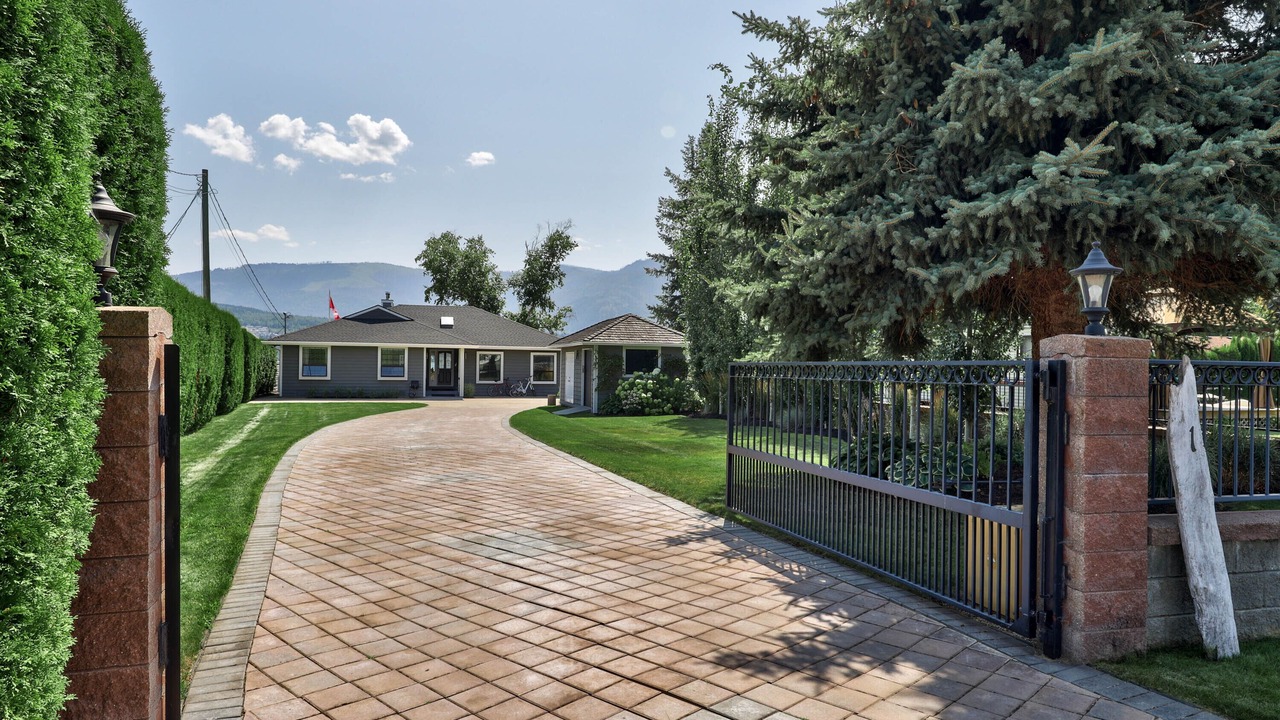 Photo of Outdoor in Scotch Creek