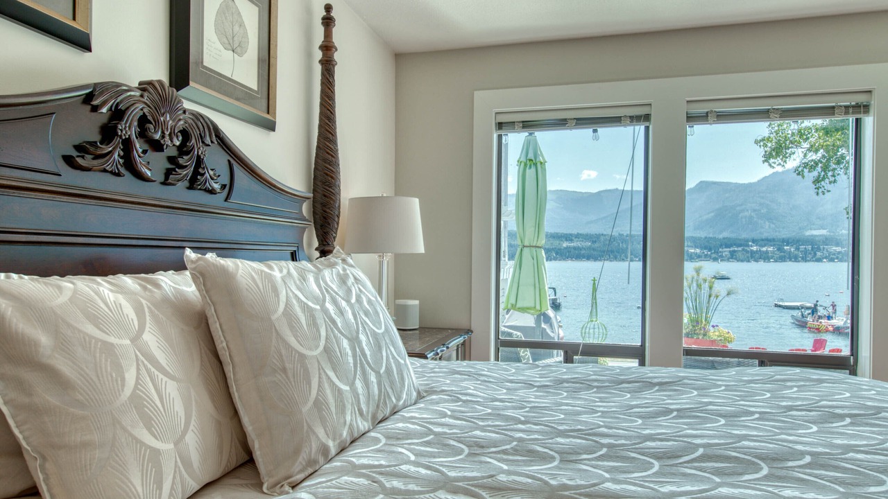 Photo of Bedroom in Scotch Creek
