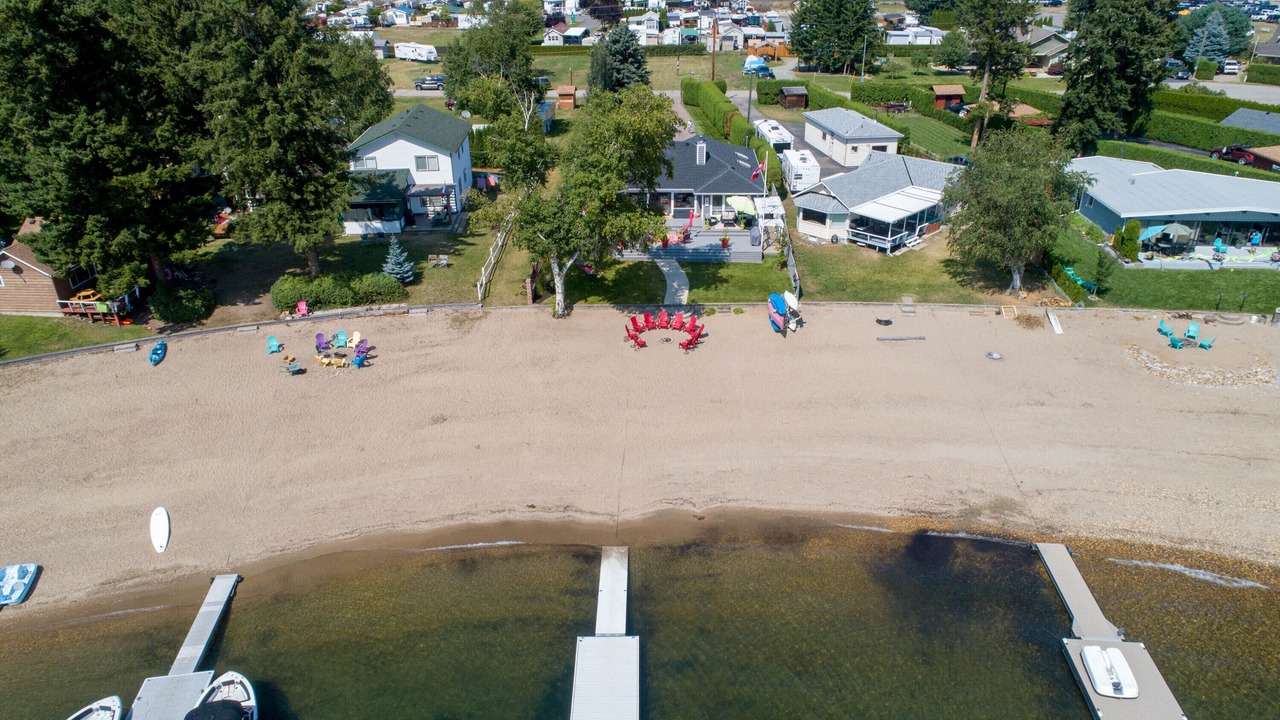 Photo of Others in Scotch Creek