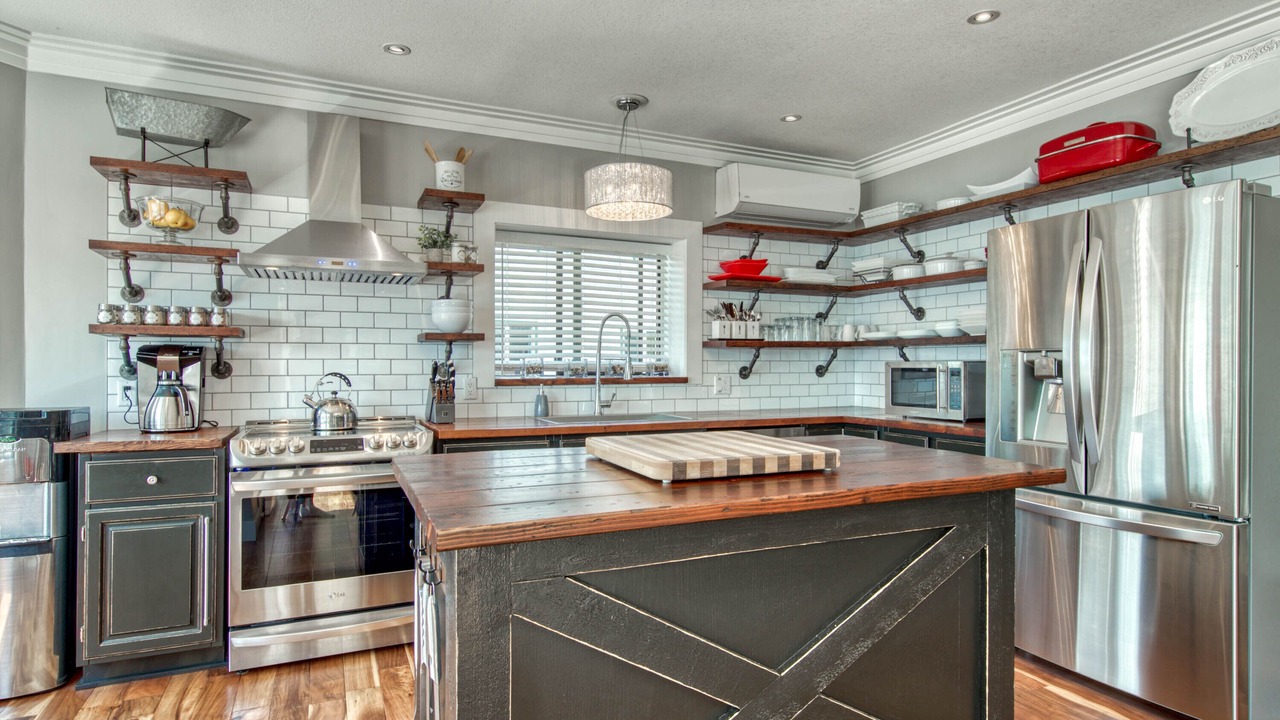 Photo of Kitchen in Scotch Creek