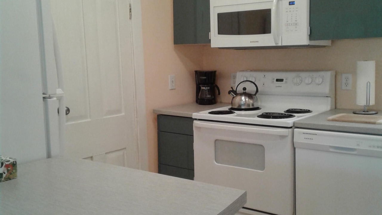 Photo of Kitchen in Queens Square