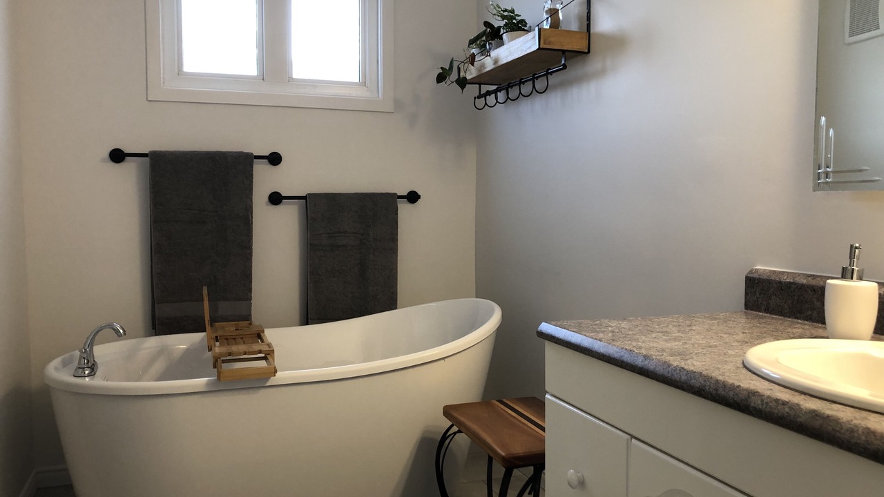 Photo of Bathroom in Saint-Laurent-de-l'ile d'Orleans