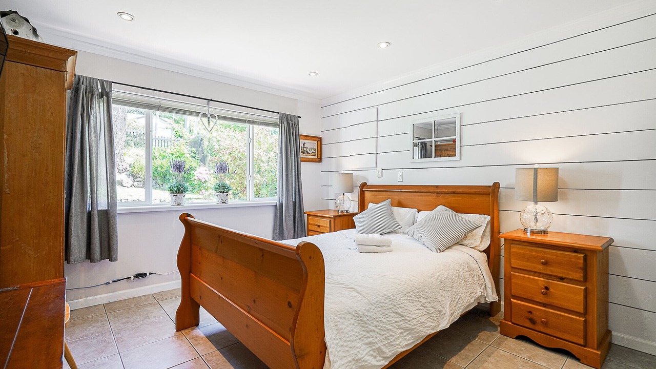 Photo of Bedroom in Upper Lonsdale