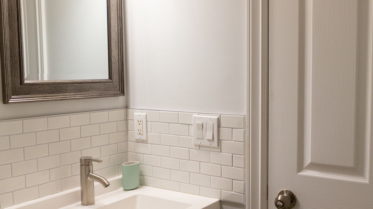 Photo of Bathroom in Riley Park