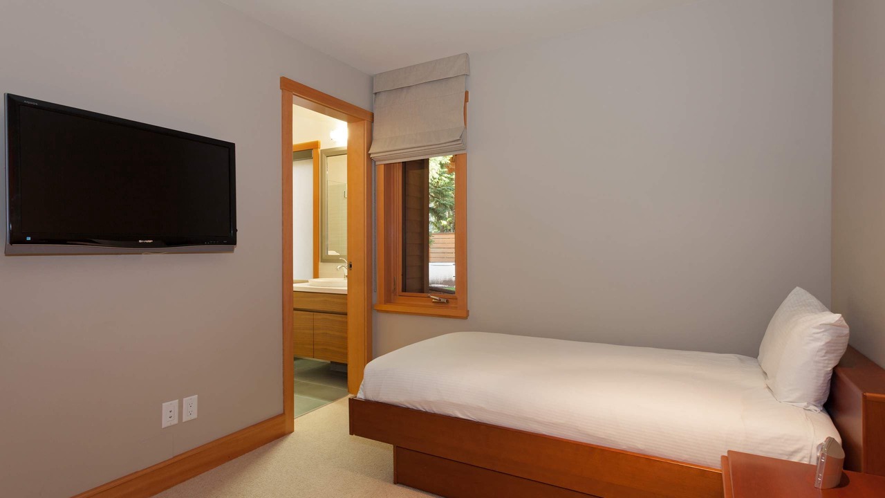 Photo of Bedroom in Whistler Creekside