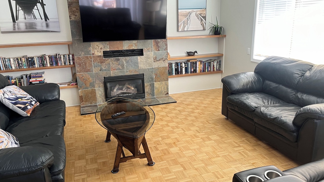 Photo of Livingroom in Okanagan-Similkameen