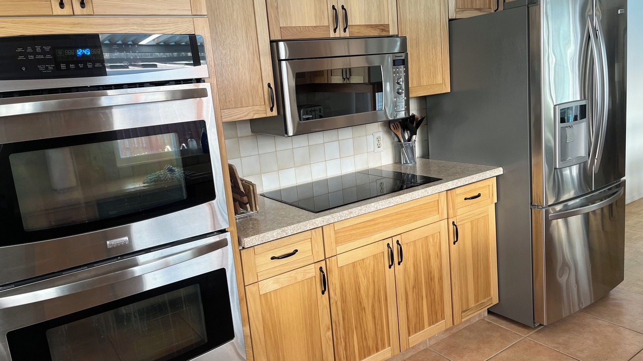 Photo of Kitchen in Okanagan-Similkameen