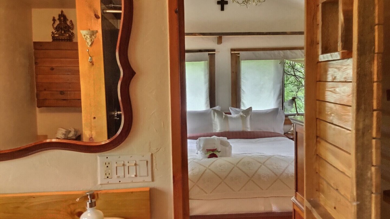 Photo of Bedroom in Sutton