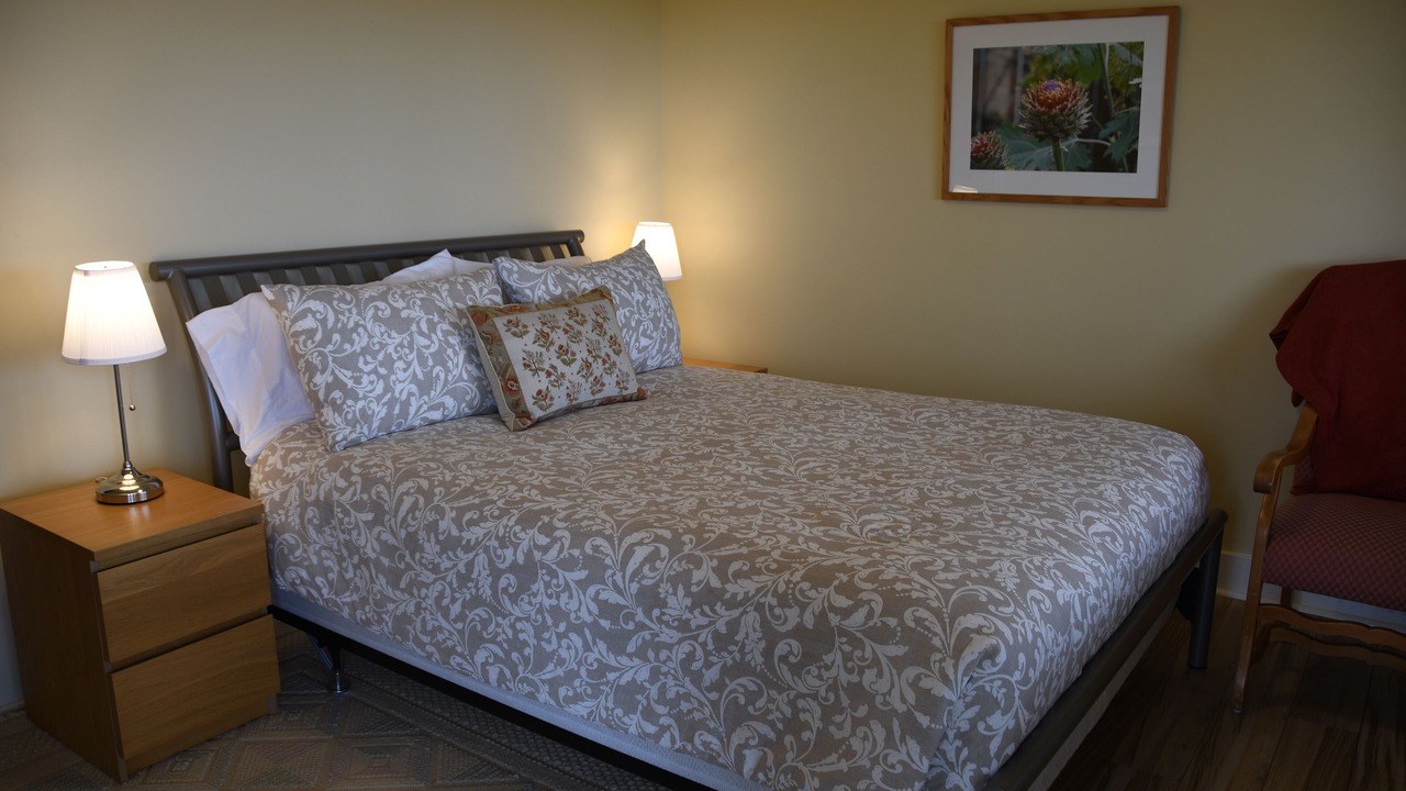 Photo of Bedroom in Salt Spring Island