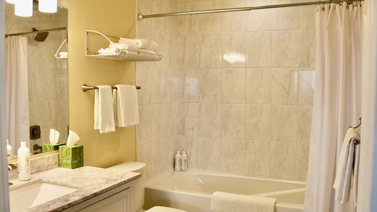 Photo of Bathroom in Salt Spring Island