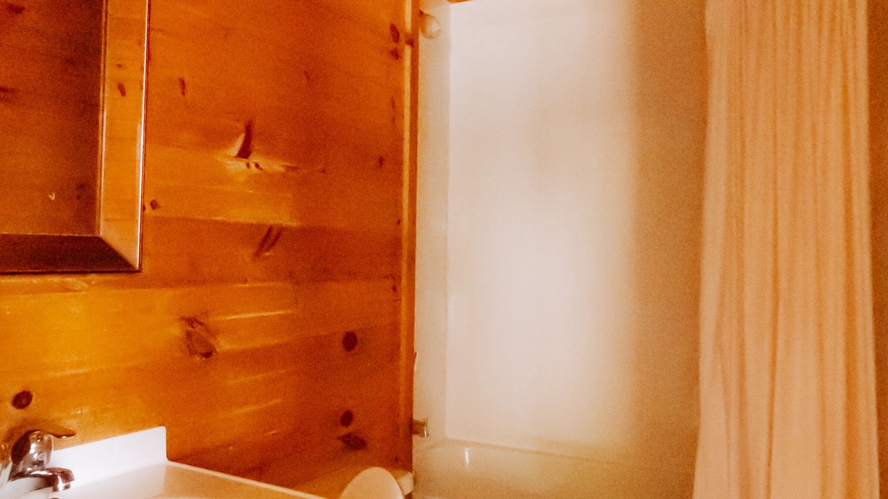 Photo of Bathroom in Wasaga Beach