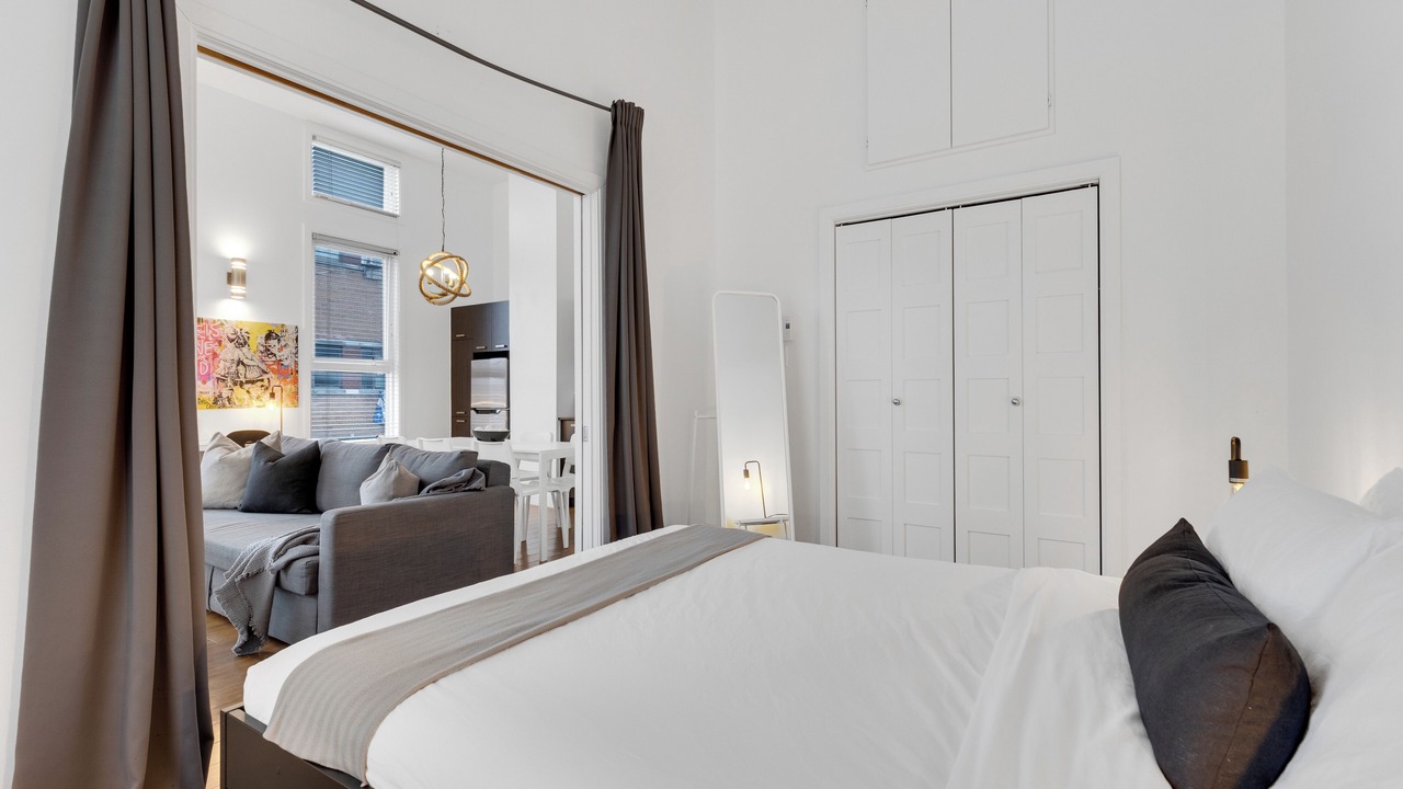 Photo of Bedroom in Plateau Mont Royal