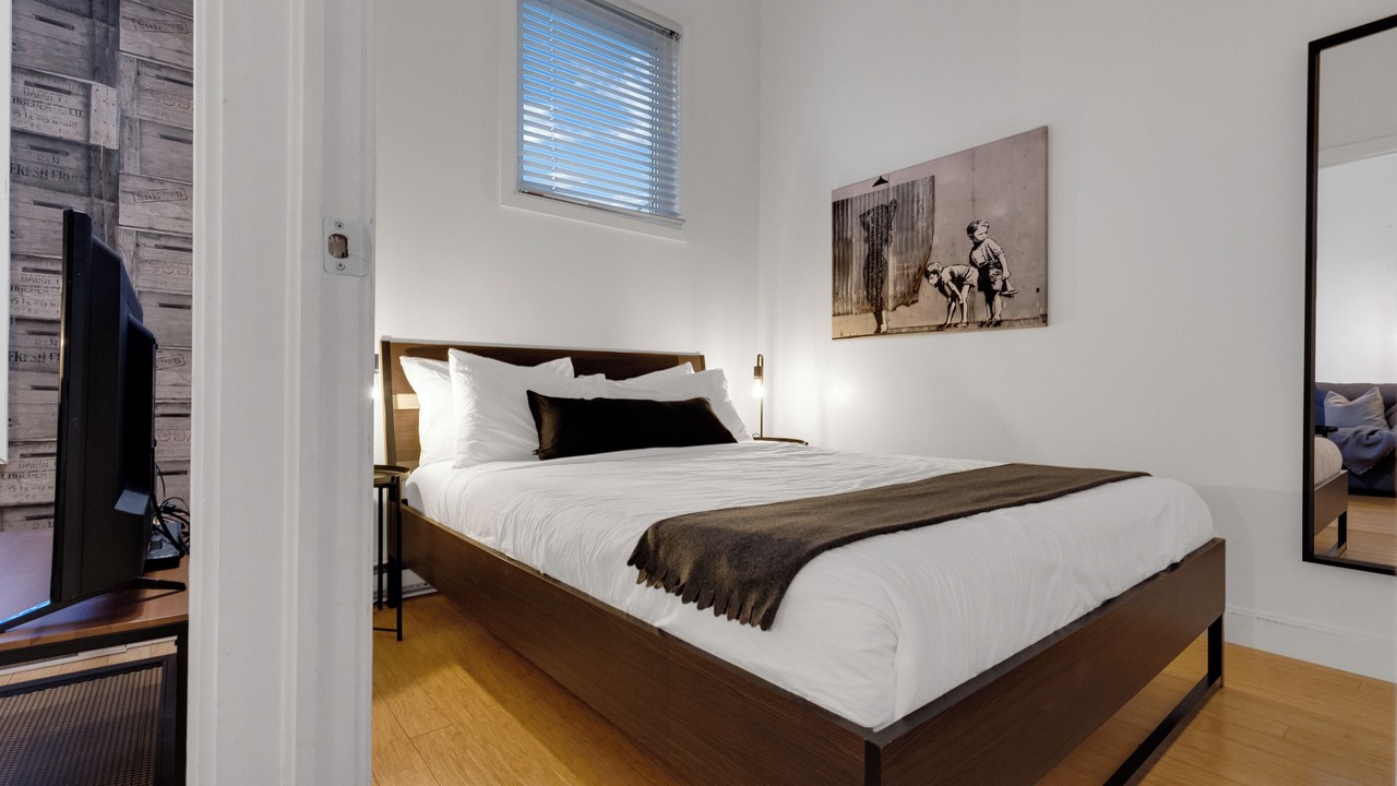 Photo of Bedroom in Plateau Mont Royal