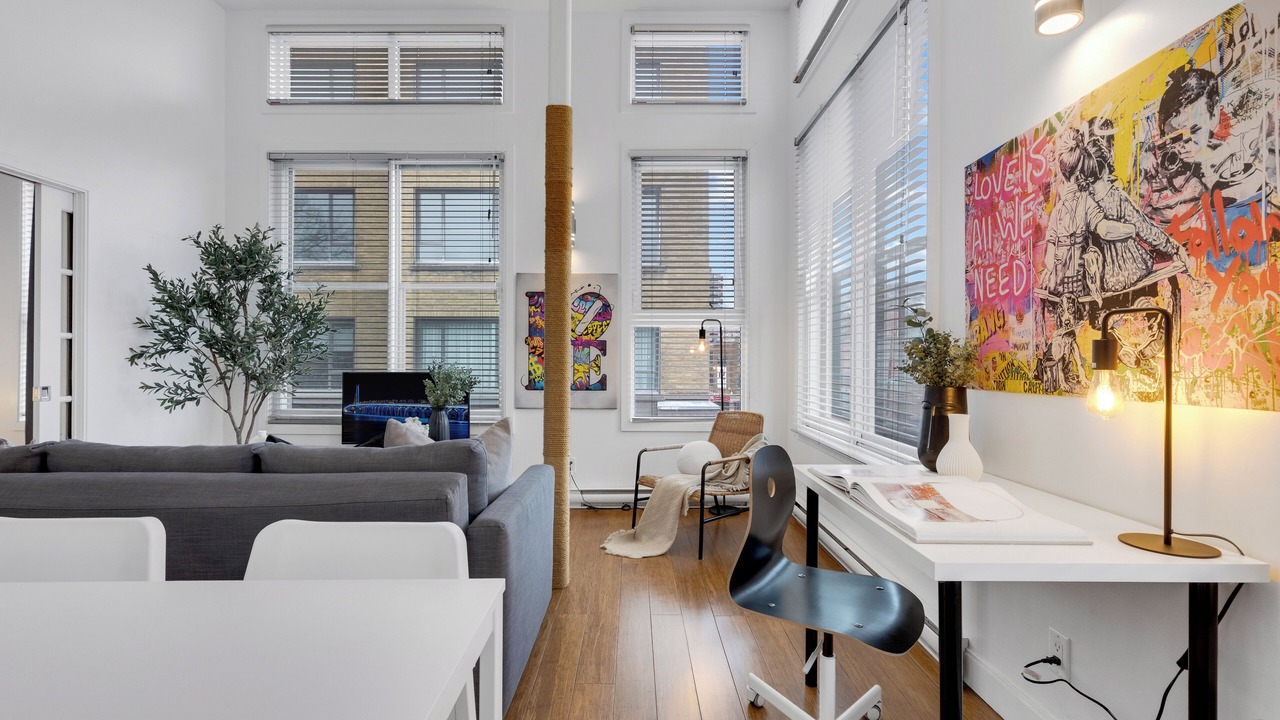 Photo of Livingroom in Plateau Mont Royal