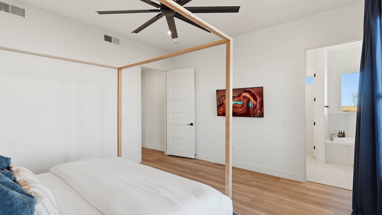 Photo of Bedroom in Greenehaven