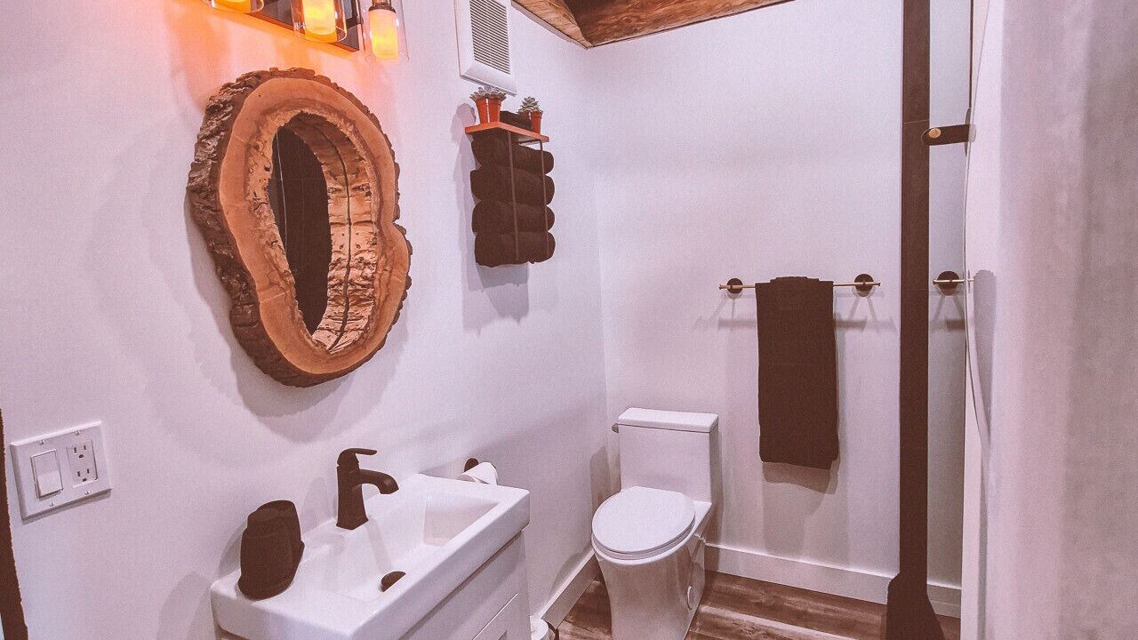 Photo of Bathroom in Riverport