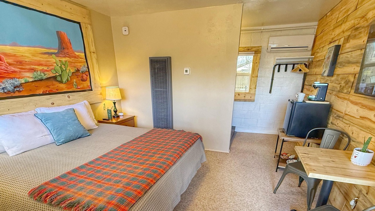 Photo of Bedroom in Bluff