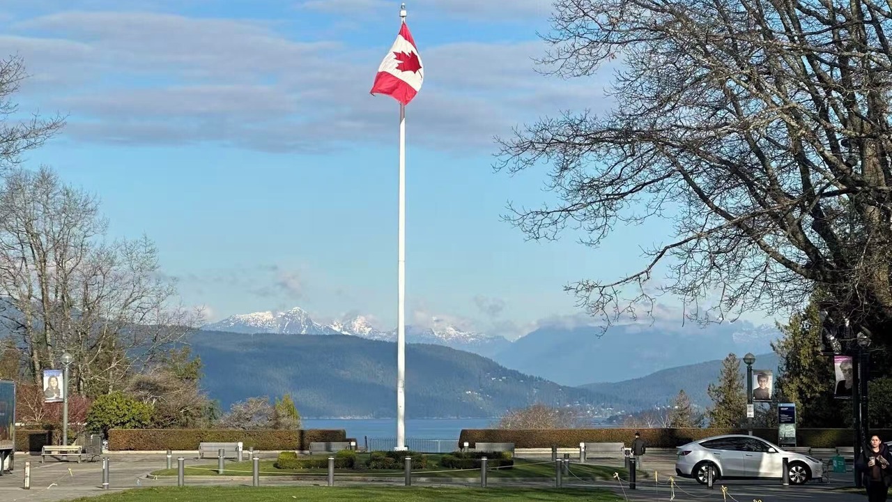 Photo of Others in West Point Grey