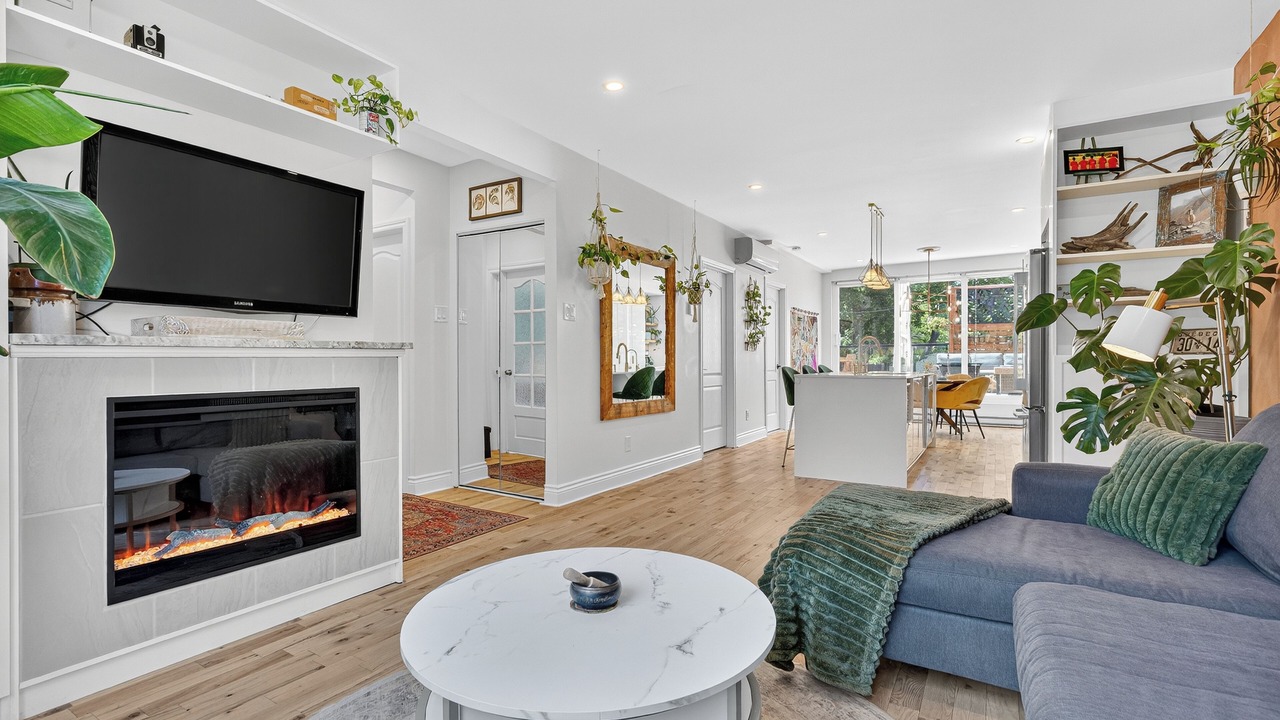 Photo of Livingroom in Montreal