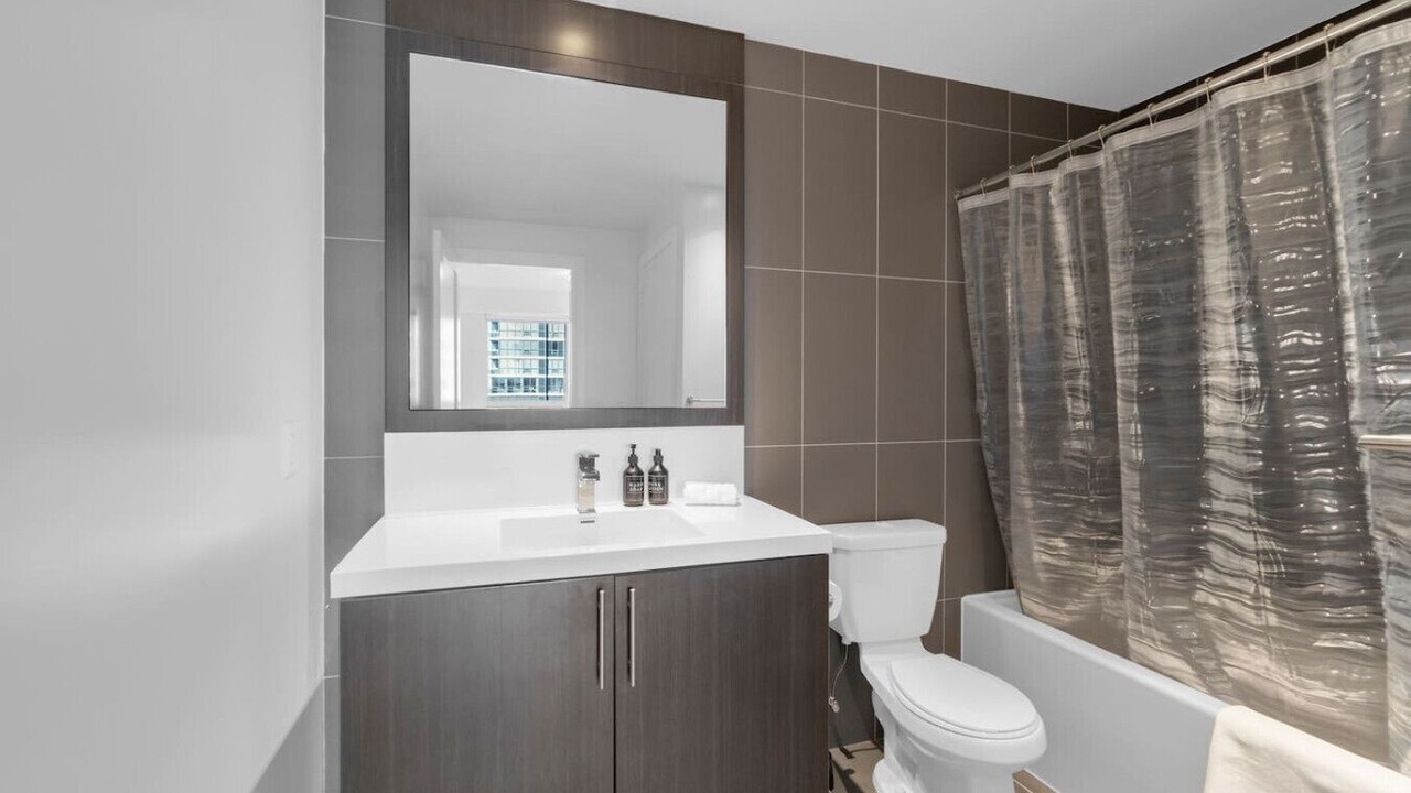 Photo of Bathroom in Willowdale