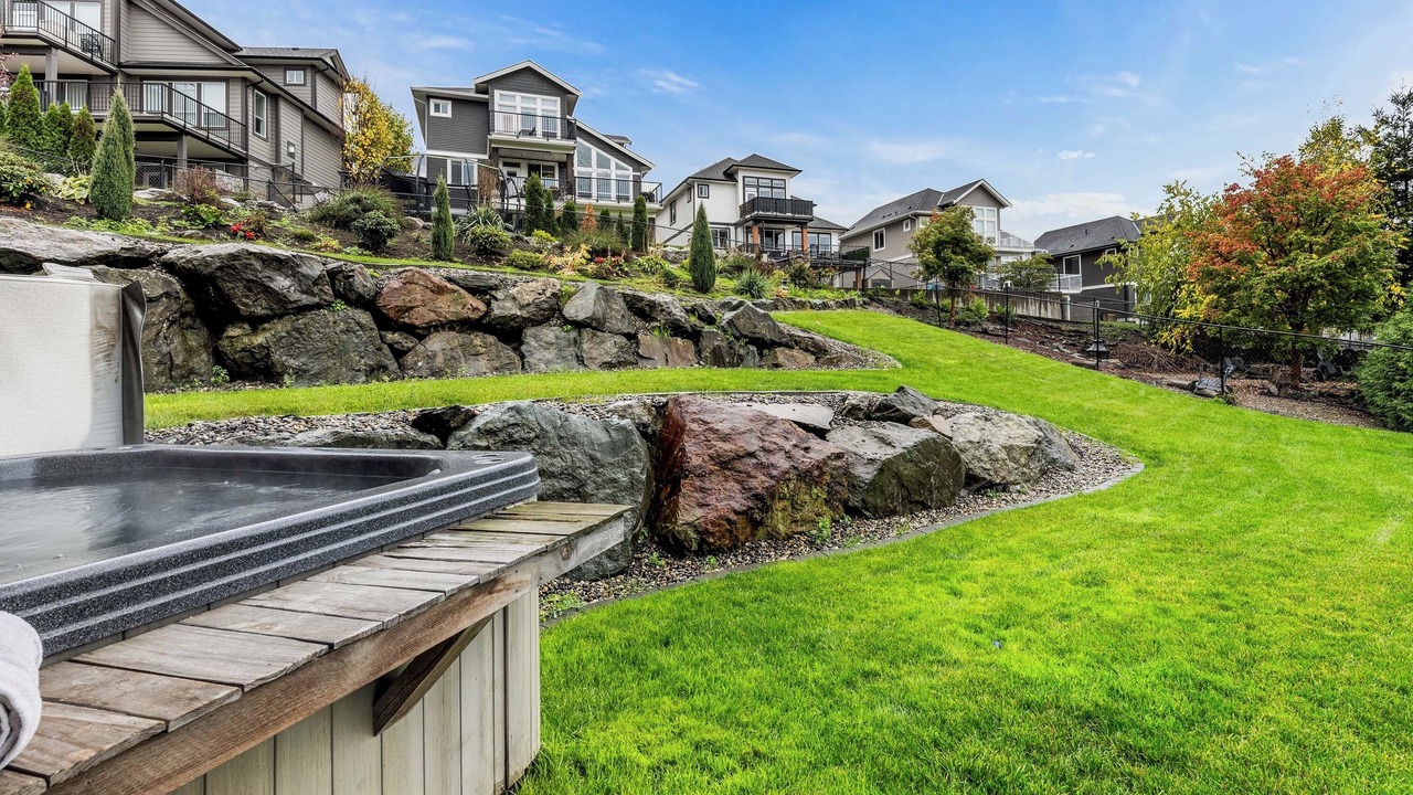 Photo of Outdoor in Eastern Hillsides