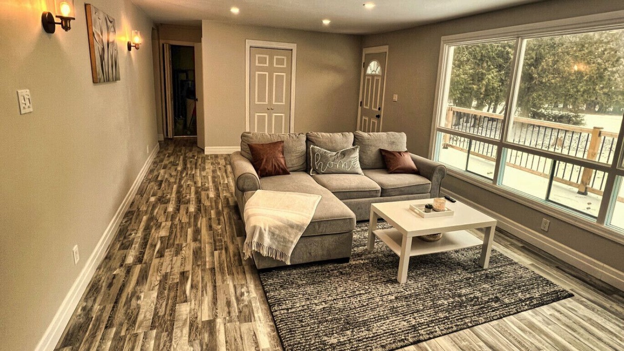 Photo of Livingroom in South Bruce Peninsula