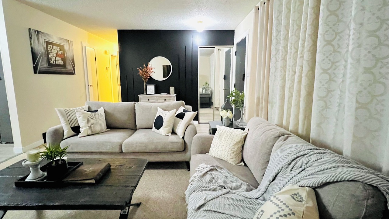 Photo of Livingroom in Prince Albert