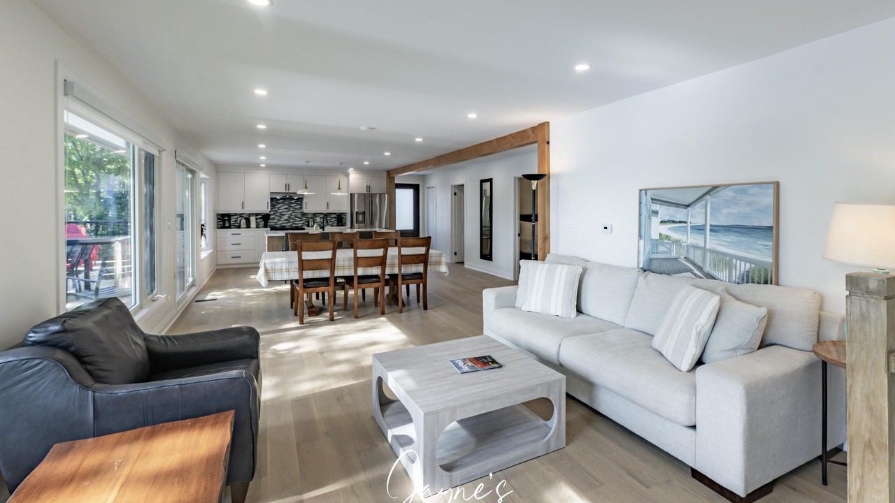 Photo of Bedroom in Muskoka Lakes