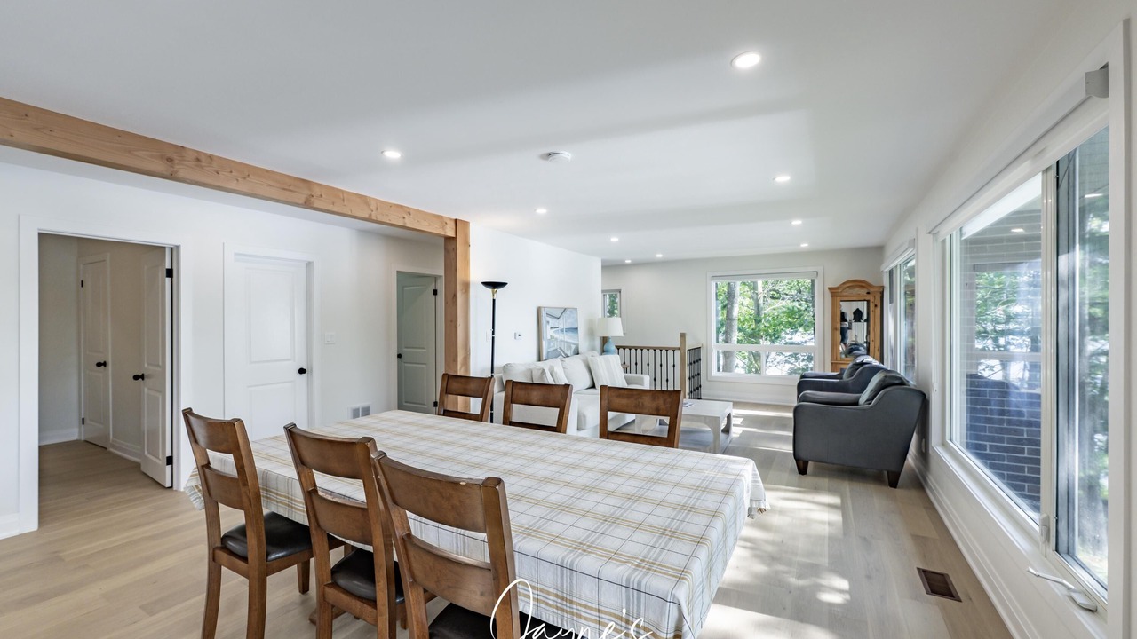 Photo of Bedroom in Muskoka Lakes