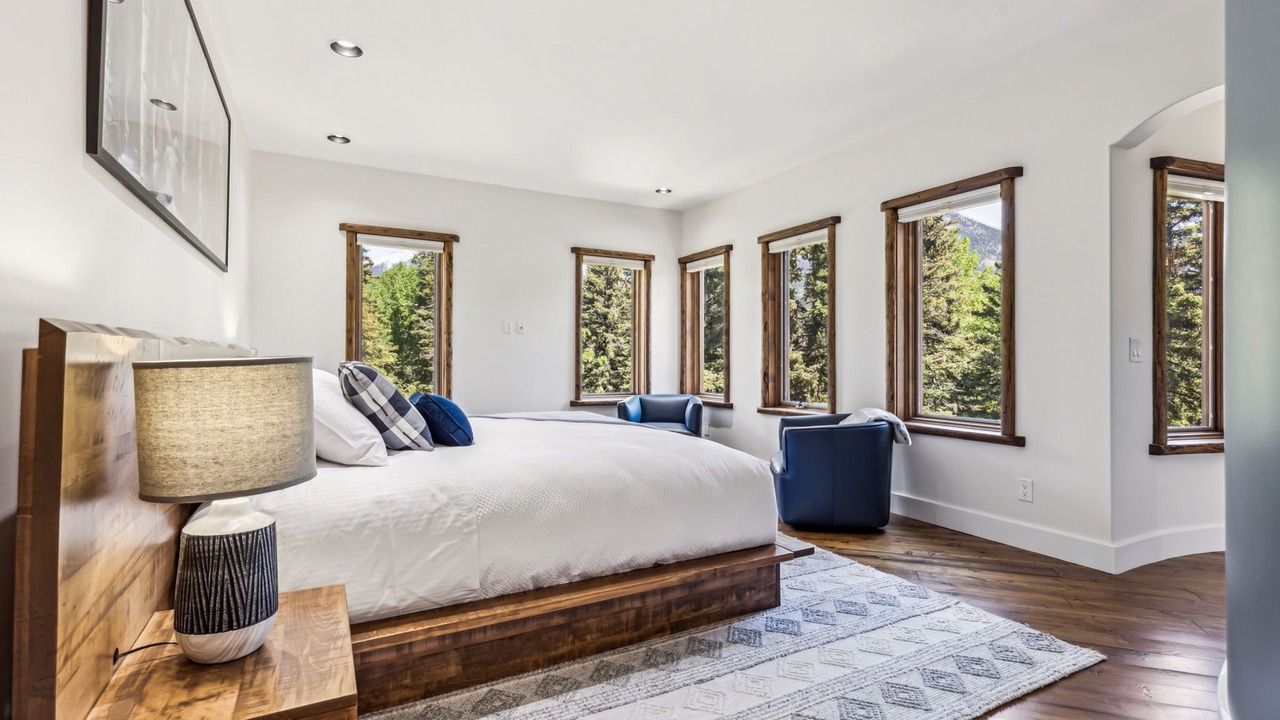 Photo of Bedroom in Town Centre