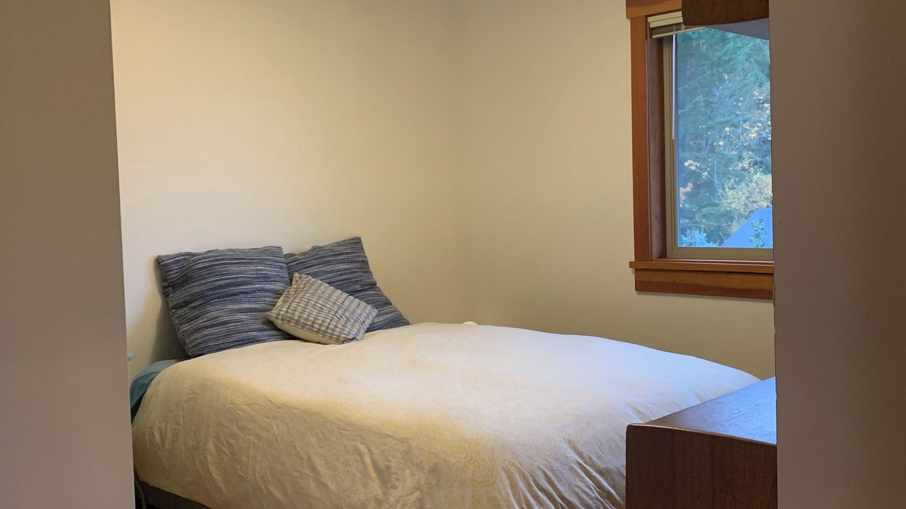 Photo of Bedroom in Squamish