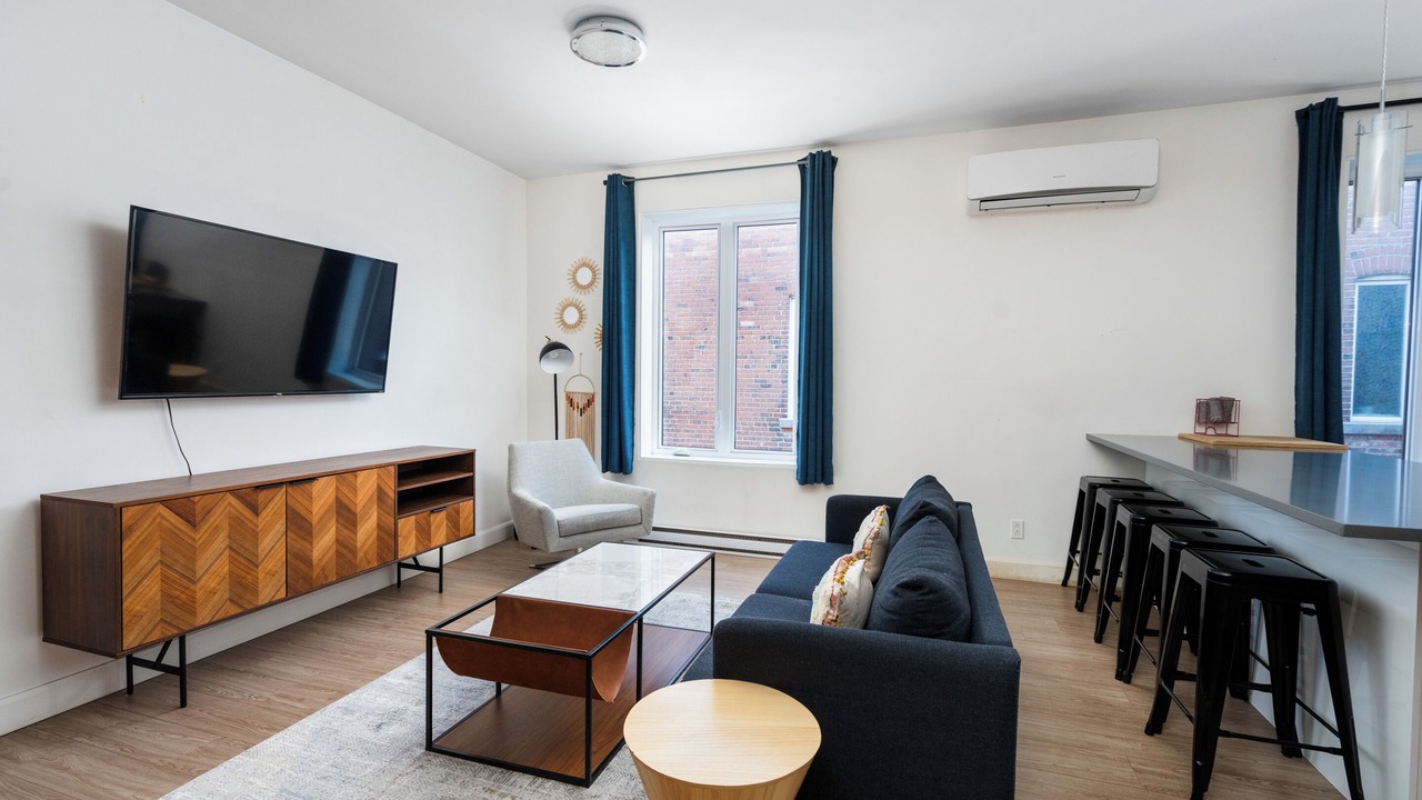 Photo of Livingroom in Mile End