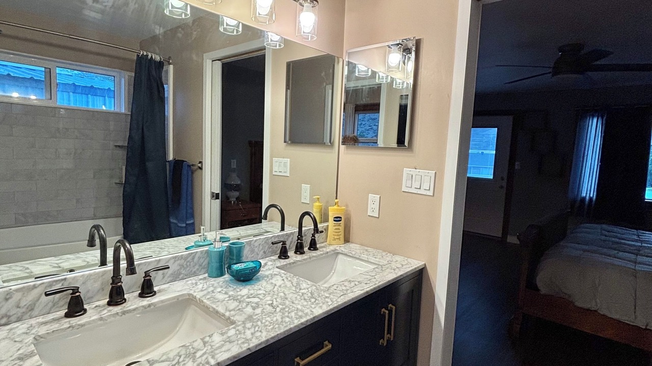 Photo of Bathroom in Ashcroft