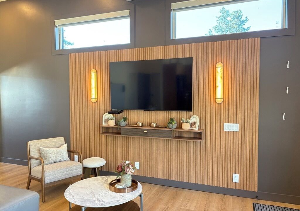 Photo of Livingroom in Central Okanagan